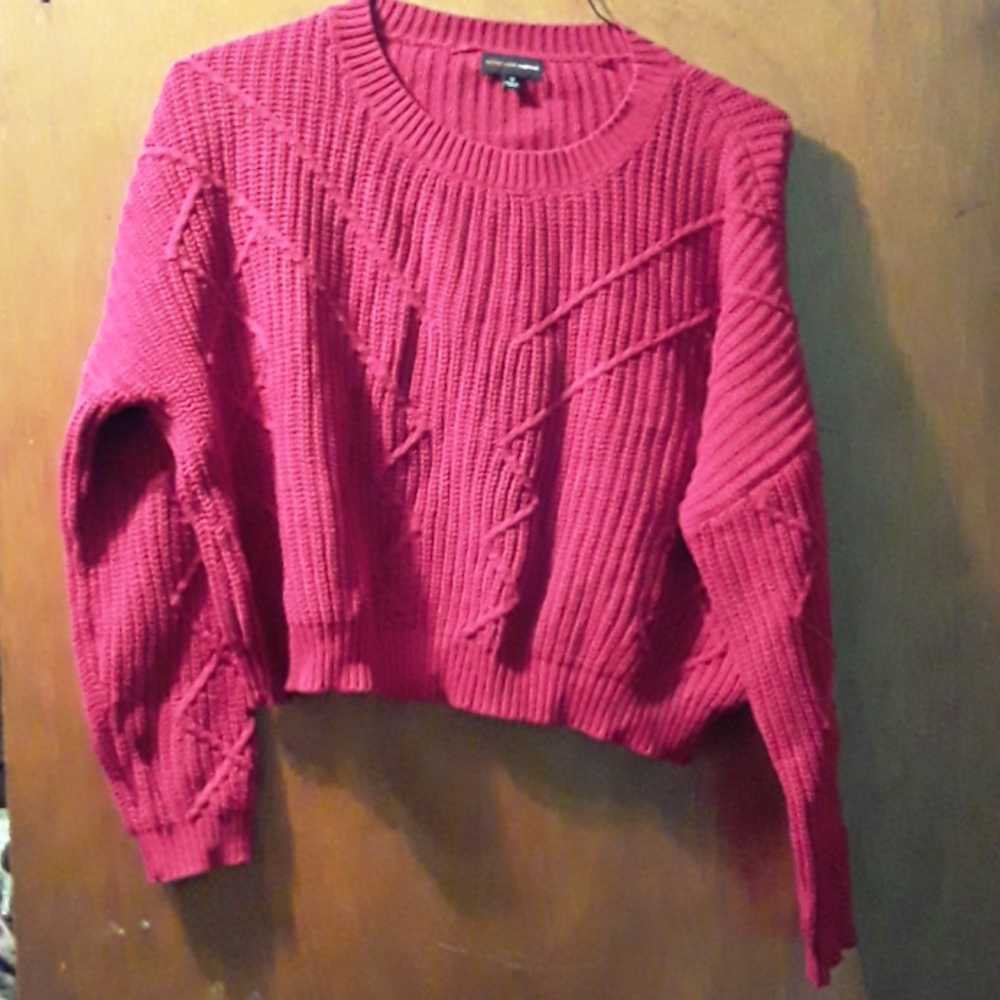 Red knit cotton short crop sweater